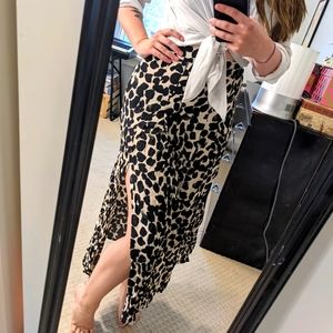 H&M midi circle skirt patterned with slits